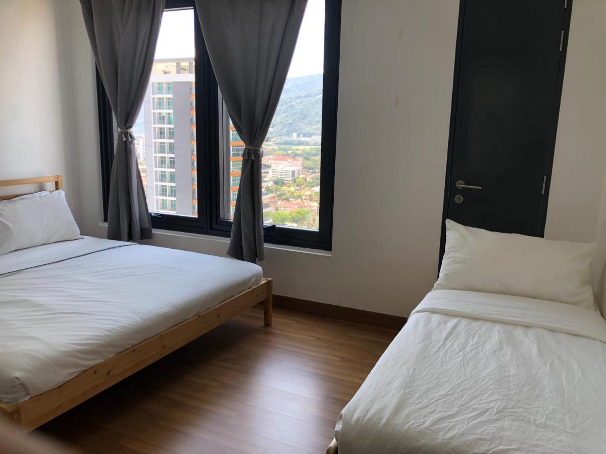 Tropicana 218 Macalister Netflix Unit By Blue Sky Holidays George Town Extérieur photo