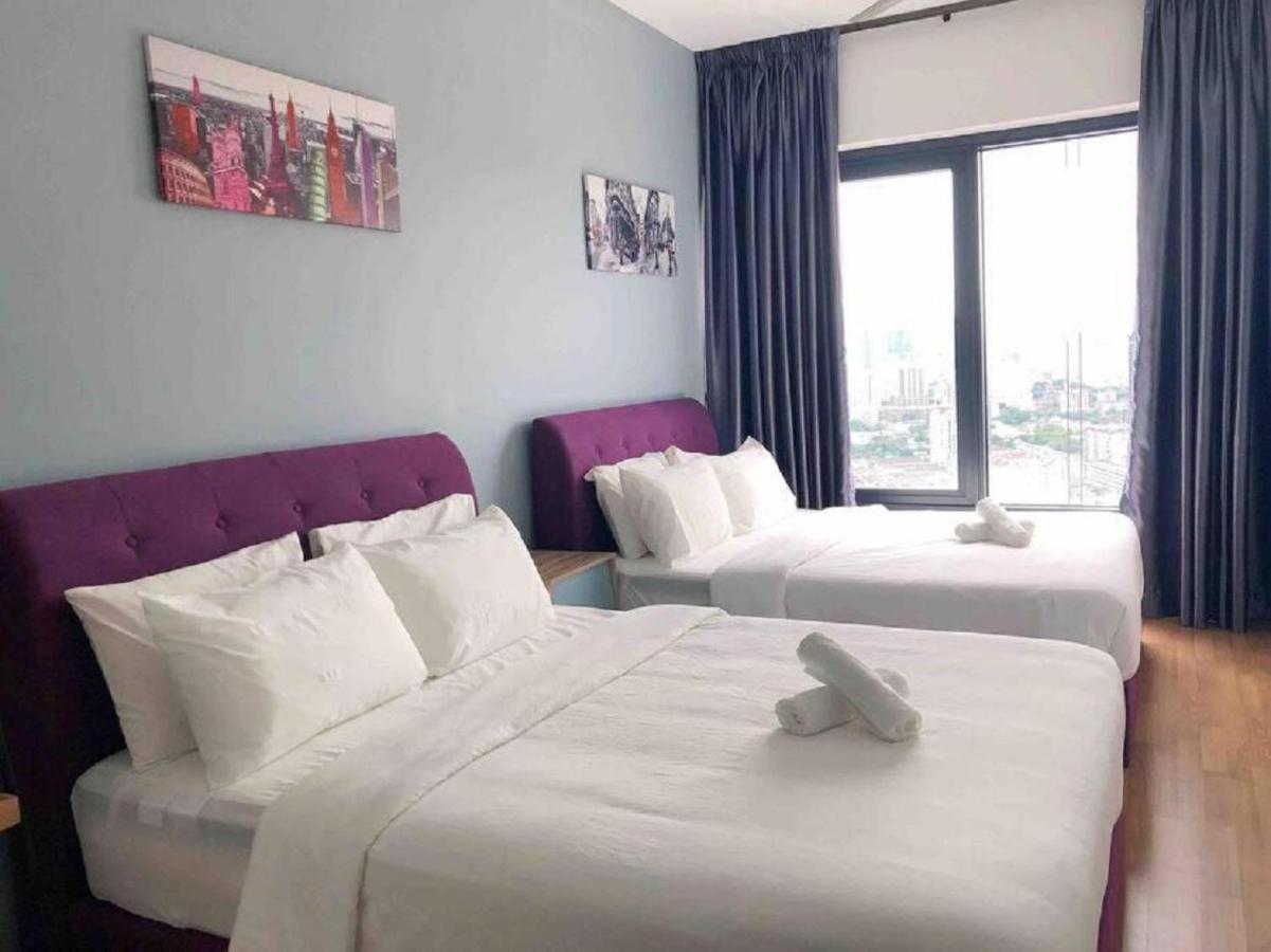 Tropicana 218 Macalister Netflix Unit By Blue Sky Holidays George Town Extérieur photo