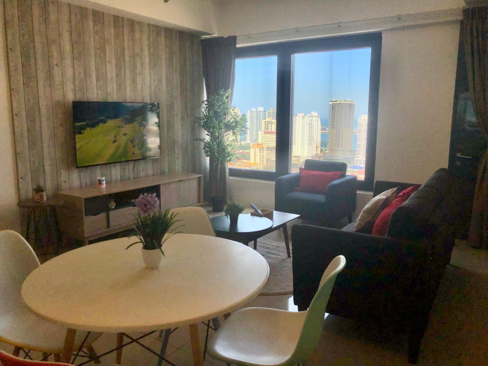 Tropicana 218 Macalister Netflix Unit By Blue Sky Holidays George Town Extérieur photo